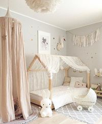kinderzimmer idee dezente farben und einrichtung weiß für mädchen oder junge kinderzimmer spielecke