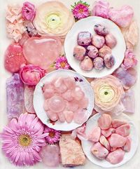 Zenned Out ® on Instagram: “We can’t get enough of this heart healing goodness from @pinkhearthealing 💕How are you tending to yourself and showing yourself some extra…”