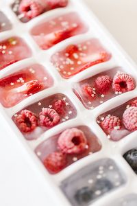 Make These Red, White and Blueberry Ice Cubes for Memorial Day Weekend