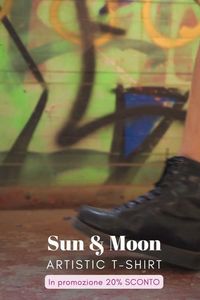 Sole e luna in eclissi: un matrimonio sacro, una magica unione mistica nel cielo tra le stelle...