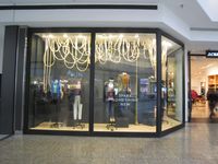 window display lighting – Google-haku