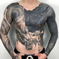 Irezumi by Heng Yue (@hengyue_newassassin_tattoo) from Las Vegas, USA, NV #usatattoo #tattoousa #lasvegastattoo #nevadatattoo #japanesetattoo #bodysuittattoo #demontattoo #masktattoo #backtattoo #legsleevetattoo
