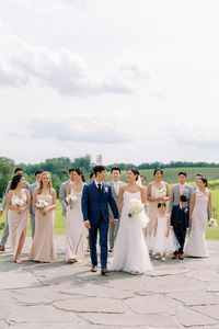 “Shine perfectly captured our vision and the team could not have made the planning process more seamless!” -Shine bride @surrahxx Photo: @winniedora Venue: @stonetowerwine Planning: Alexandra Nesterak Events Catering: @maineventcaters Makeup: @barriking Florals: @EDGEFloralEventDesigners Cake: Buttercream Bakeshop Attire: @agrecco Lovely Bride NYC @jimmychooworld @Suitsupply Band: @eastcoastpins Rings: @briangavin #realwedding #weddingflowers #weddingdress #bridesmaiddress #neutralwedding