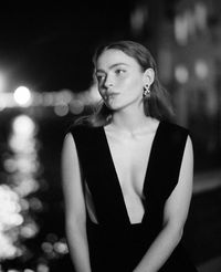 sadie sink for armani beauty