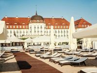 Opened in 1927 as the Hotel Kasino, and indeed the casino still operates onsite, this palatial hotel is set right on the beach of Sopot, Poland's most prominent Baltic coast resort. It is located just a stone's throw from the Sopot Pier, Europe's longest.