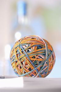 39 New Uses for the Humble Rubber Band- we all have tons of these & there are some good new uses here.