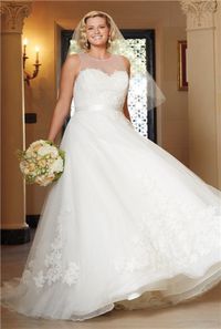 #plussizegown #weddings | plus size wedding dresses | Let us create a bridal gown like this for you | www.dariuscordell.com/featured/plus-size-wedding-dresses-bridal-gowns/