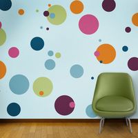 Apesar da imagem não demonstrar a minha ideia literalmente. Nos bancos de pedra espalhados pela escola, de modo a dar mais vida era uma boa ideia pintar simplesmente bolas de diversas cores. E se calhar ate atingir um efeito ilusionista com isto.