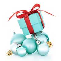 There’s nothing quite like getting a little Blue Box at #Christmas (or any occasion really!) We just couldn’t resist including some gorgeous gifts from the legendary jeweller in our holiday hot list this month. Here are some of our favourite gift picks from Tiffany & Co. this season. #hotlist #holidays