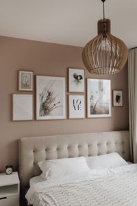 Peinture couleur taupe : inspirations pour la chambre à coucher - Côté Maison