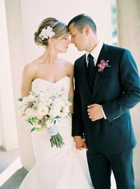 Elegant pink and blank garden wedding via http://www.elizabethannedesigns.com/blog/2012/04/23/elegant-pink-black-garden-wedding/ Photography by Clary Pfeiffer