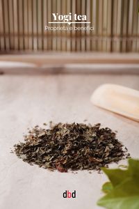 Lo yogi tea è una tisana speziata ideale da preparare in inverno. Parliamo di una miscela conosciuta fin dall’antichità perfetta per contrastare mali di stagione e disturbi legati al raffreddamento. Il mix di spezie alla base dello yogi tea ha proprietà digestive, riscaldanti e curative e comprende zenzero, cannella, cardamomo, chiodi di garofano e pepe nero. E ripropone una ricetta che trae origine dalla medicina Ayurvedica. Scopriamo le sue proprietà e la ricetta per prepararlo. #salute