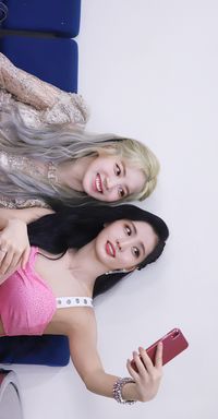 TWICE POST "Inkigayo Behind" #TWICE #트와이스 #FeelSpecial