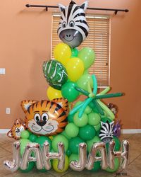 Partycus decoration🎈 on Instagram: “Another birthday composition, simple and pretty! #partycus #birthday #wildone #birthdayballoons #animalsballoons #birthdaypresent”