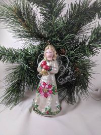 Check out this item in my Etsy shop https://www.etsy.com/listing/891108244/angel-christmas-angel-handpainted-angel