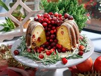 Orange-Cranberry Bundt Cake Recipe from Food Network - delicious!