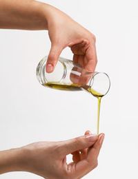 8 Surprising Uses for Olive Oil