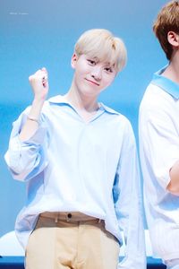 180721 Seventeen YMMD Fansign at S-Plex Center #세븐틴 #seventeen #seungkwan #boo