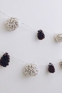 Neutral Holiday Pom Pom + Pine Cone Garland - Chalkfulloflove