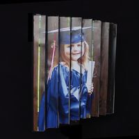 Optical Illusion Photo Frame