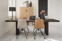 Tafel Fern van bert plantagie Brown -bertplantagie -Brown -furniture -meubels -meubel -furnlovers -furn -lovemeubels -lovefurniture #bertplantagie #furniture #meubels