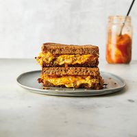 Enjoy a tasty and delicious meal with your loved ones. Learn how to make Kimchi Grilled Cheese & see the Smartpoints value of this great recipe.