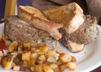 Eat...Think...Blog...Woman: Grumpy's Meatloaf Patty Melt