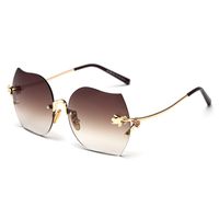 Flower Frame Cat Eye Women Sunglasses