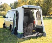 Vendo, por no usar, avance upgrade 2 de REIMO para vw california t5 t6. En perfecto estado y con UN SOLO USO. Sin postes, con un tamaño de embalaje pequeño y una construcción sencilla, la actualización de la carpa trasera es la opción perfecta para todos los conductores de furgonetas de panel. Simplemente sobre el portón trasero, crea espacio adicional en la parte trasera, ya sea para una cama de campamento, una bicicleta o simplemente para obtener más aire fresco en el vehículo. El uso de la