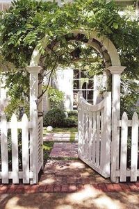 white picket fence