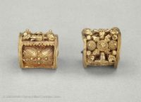 Pair of earrings. Etruscan. 6th century BC | Louvre Museum | Paris