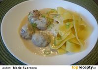 Šlehané masové kuličky s hořčicovou omáčkou recept - TopRecepty.cz