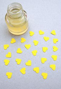 Did you know you can make great invisible ink from lemon juice? Learn how to make a semi-secret Valentine.