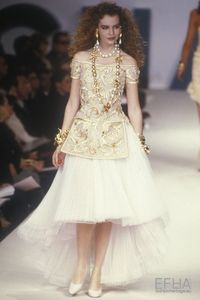 Chanel, Spring-Summer 1990, Couture | Etienne Tordoir - Europeana Collections