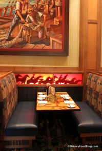 Review: Storytellers Cafe at Disneyland's Grand Californian Hotel and Spa | the disney food blog