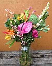 Não tem floricultura perto de casa ou está com preguiça de sair? Confira no link nossa seleção com 7 floriculturas que tem serviço de delivery! - A Bela do Dia (Foto: Divulgação) #plants #plantas #flores #flowers #casavogue