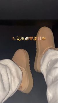 #follow #shoes #fashion #fashionblogger #fashionista #style #stylish