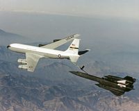 fcba: “An SR-71 Blackbird refuels from a KC-135 Stratotanker during a LASRE test in 1997/98. LASRE was a test designed to test the aerodynamics of the X-33. (NASA) ”
