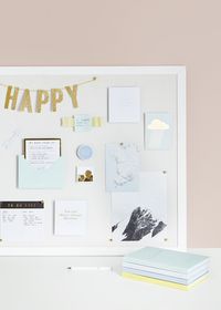 Find out how to set up a vision board and love being inspired to achieve your dreams, goals and new year's resolutions