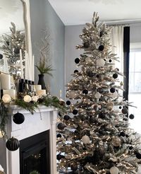 Sapin de Noël noir et blanc : mes idées déco | My Blog Deco
