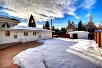 House for sale to be moved by buyer. Listing L489 - Sale price of $39500.00 or best offer. 2066 sqft bungalow, 3 bedrooms, 2 bathrooms, appliances included. Contact us at 780-459-5933 or sean@bbmover.ca for more details
