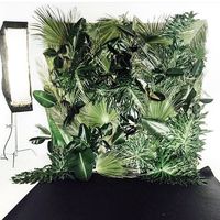 WEDDING INSPO : jungle photo booth backdrop ! #solsticebride