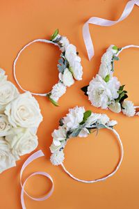 Flower crown DIY! (click through for tutorial)