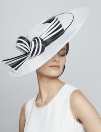 Juliette Botterill SS 2017 | Black & White Bow Sidesweep