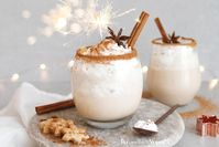 Vegan eggnog recipe (Starbucks copy cat) | The Little Blog Of Vegan #veganrecipes #veganeggnog #starbuckscopycat