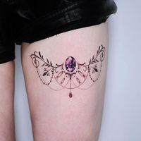 Bracelet Designed Thigh Tattoo Idea