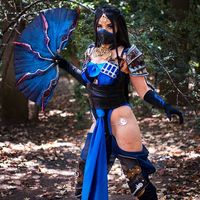 Mortal Kombat | Kitana Cosplay @cashmere_tart