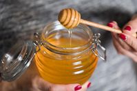 How to Soften Honey in a Bottle