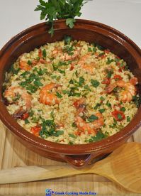 An exciting alternative recipe to the renowned Baked Feta Pasta, w/a delish, timeless combo of pasta with prawns & cheese, which I am certain will delight you. #bakedfetapasta #bakedfetapastaprawns #ζυμαρικα #ζυμαρικαμεψητηφετα #greekcooking #therecipeoftheday #syntaghthshmeras #keepcooking #greece #greek #greekrecipes #monoxeria #delicious #συνταγες #greekcookingmadeeasy #greekcuisine #themediterraneanlifestyle #greekfood #greekyoutuber #greekblogger #likemygrandma #ελληνικηκουζινα
