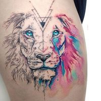 Tatuaje de leon femenino art